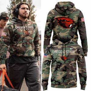 Oregon State Beavers football Camo 2024 Salute to Service Club Fleece Pullover Hoodie