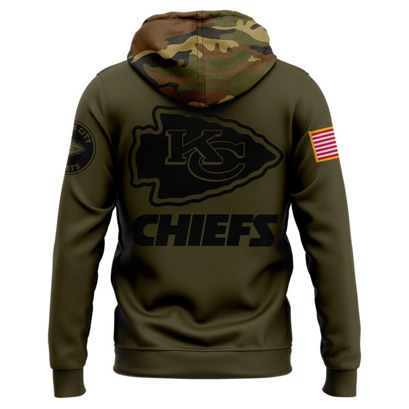 Men’s Kansas City Chiefs Nike Camo 2024 Salute to Service Club Fleece Pullover Hoodie V3 - Image 3