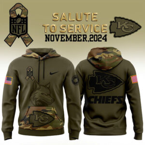 Men’s Kansas City Chiefs Nike Camo 2024 Salute to Service Club Fleece Pullover Hoodie V2