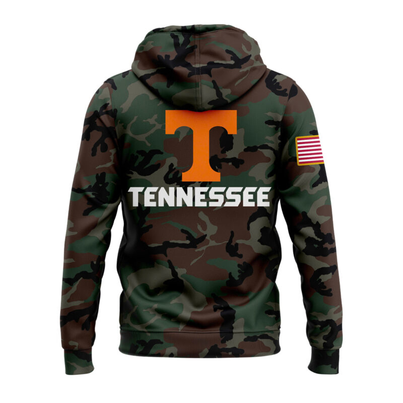 Men's Tennessee Football Nike Camo 2024 Salute to Service Club Fleece Pullover Hoodie - Image 3